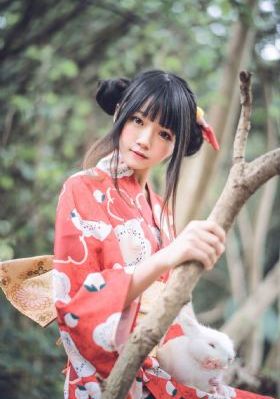 年轻漂亮的保姆_DVD神马在线观看