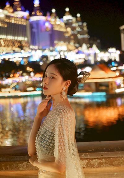 香港之夜完整版在线播放电影观看_720完整视频观看