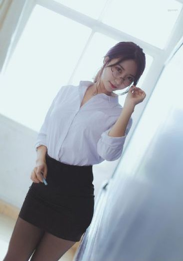 ass最新女人下身pics_HD720P欧美电影在线
